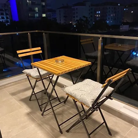 Marigold1 Apartment